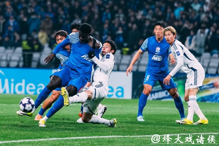 铭记场面 | 申花新援首次亮相，亚冠赛场不敌町田泽维亚