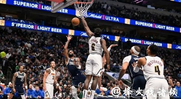 雄鹿不敌篮网两连败 锡安12中3鹈鹕惨负开拓者